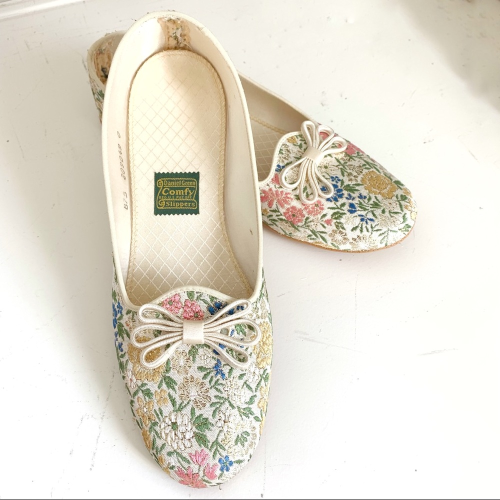 daniel green slippers